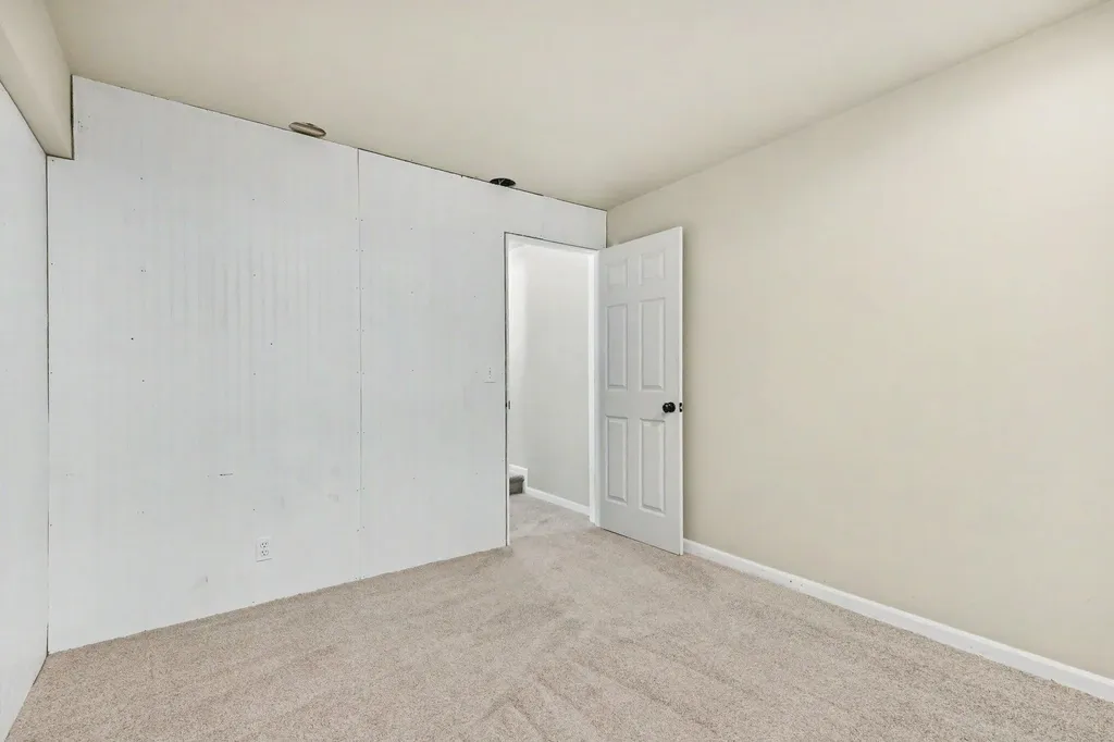 1090 Cumberland Avenue SE Vergennes Township MI 49331