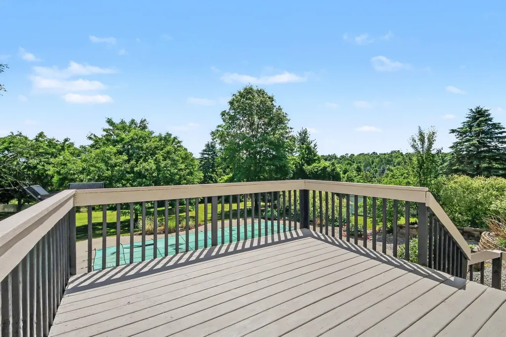 1090 Cumberland Avenue SE Vergennes Township MI 49331
