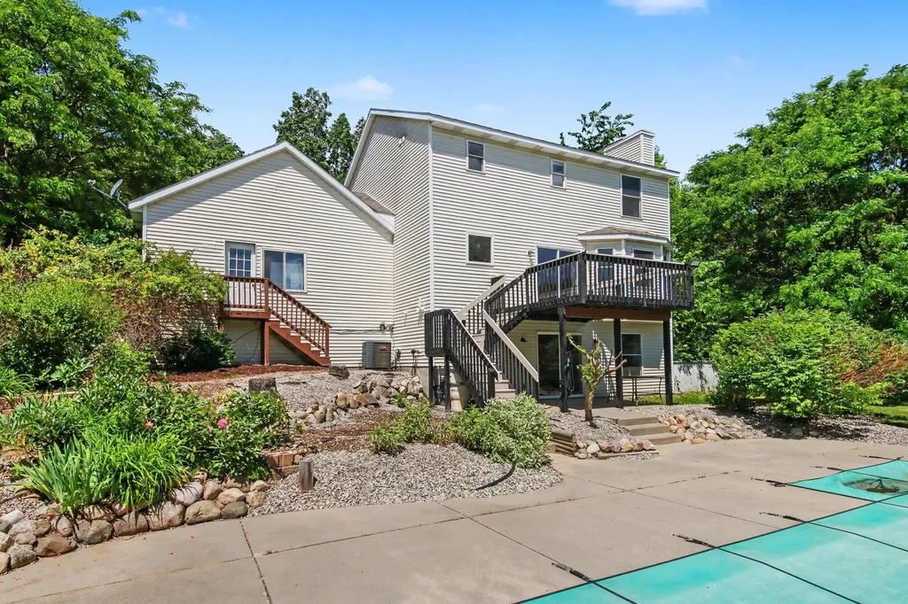 1090 Cumberland Avenue SE Vergennes Township MI 49331