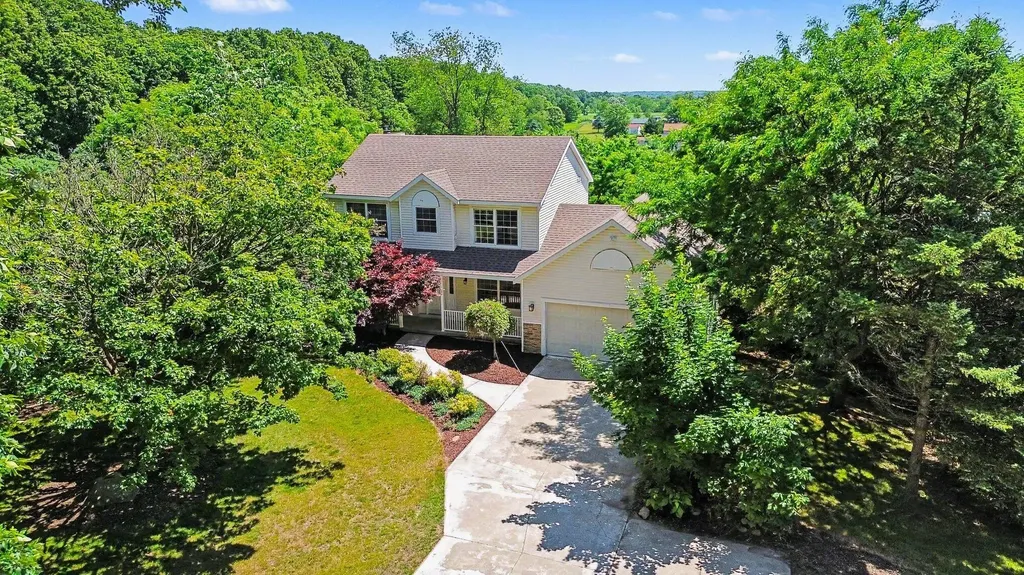 1090 Cumberland Avenue SE Vergennes Township MI 49331