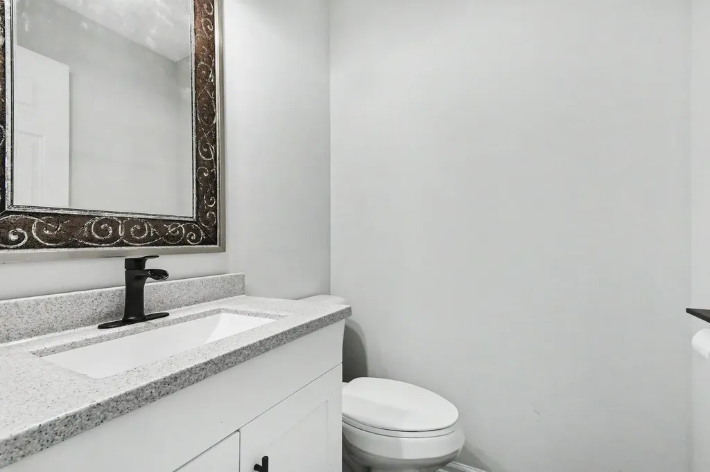 1090 Cumberland Avenue SE Vergennes Township MI 49331