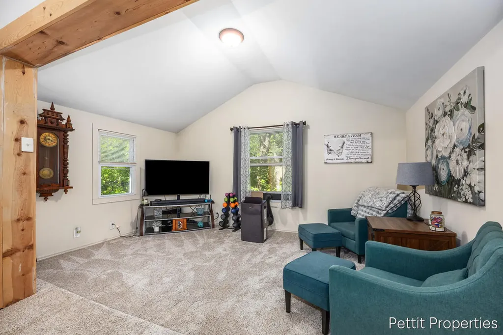 417 S Stewart Avenue Fremont City MI 49412