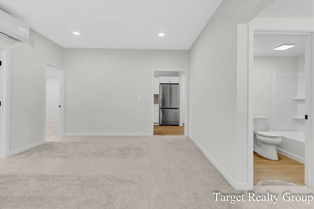 8660 Merry Drive NE Cannon Township MI 49341