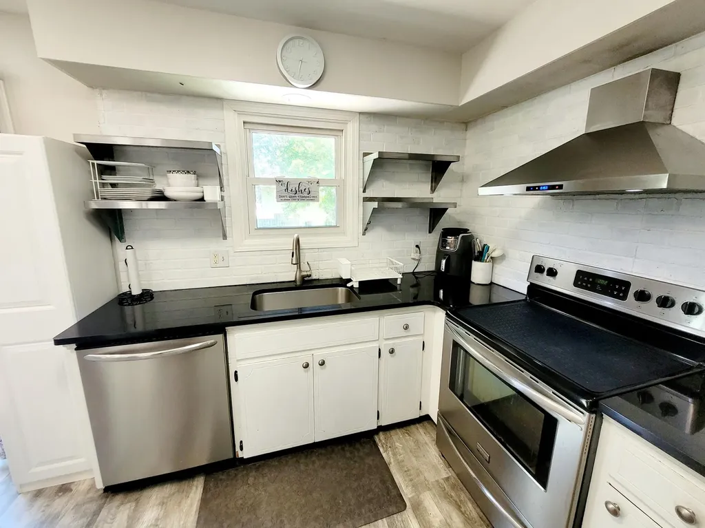 885 Argo Avenue SE Ada Township MI 49546