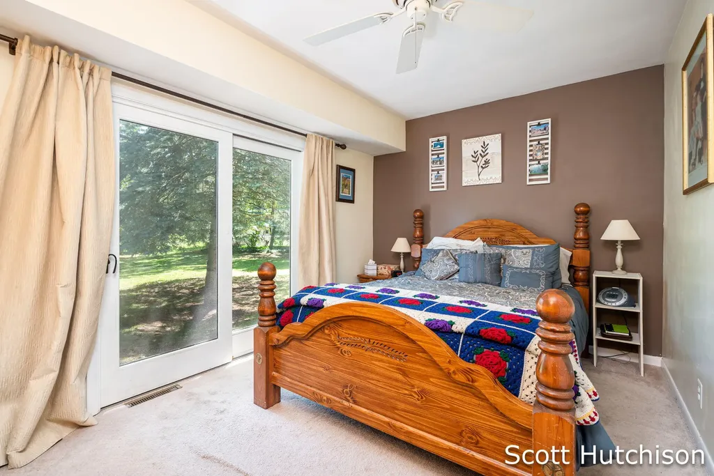 4316 Kennilworth Drive SE Grand Rapids Charter Township MI 49546