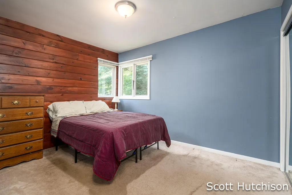 4316 Kennilworth Drive SE Grand Rapids Charter Township MI 49546