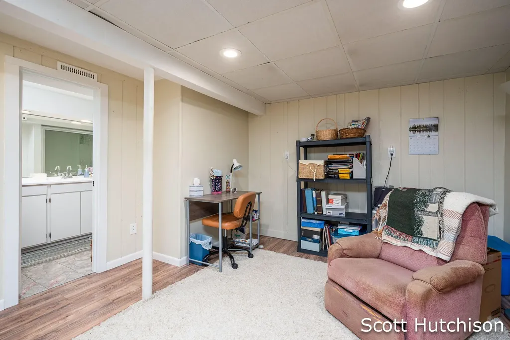 4316 Kennilworth Drive SE Grand Rapids Charter Township MI 49546