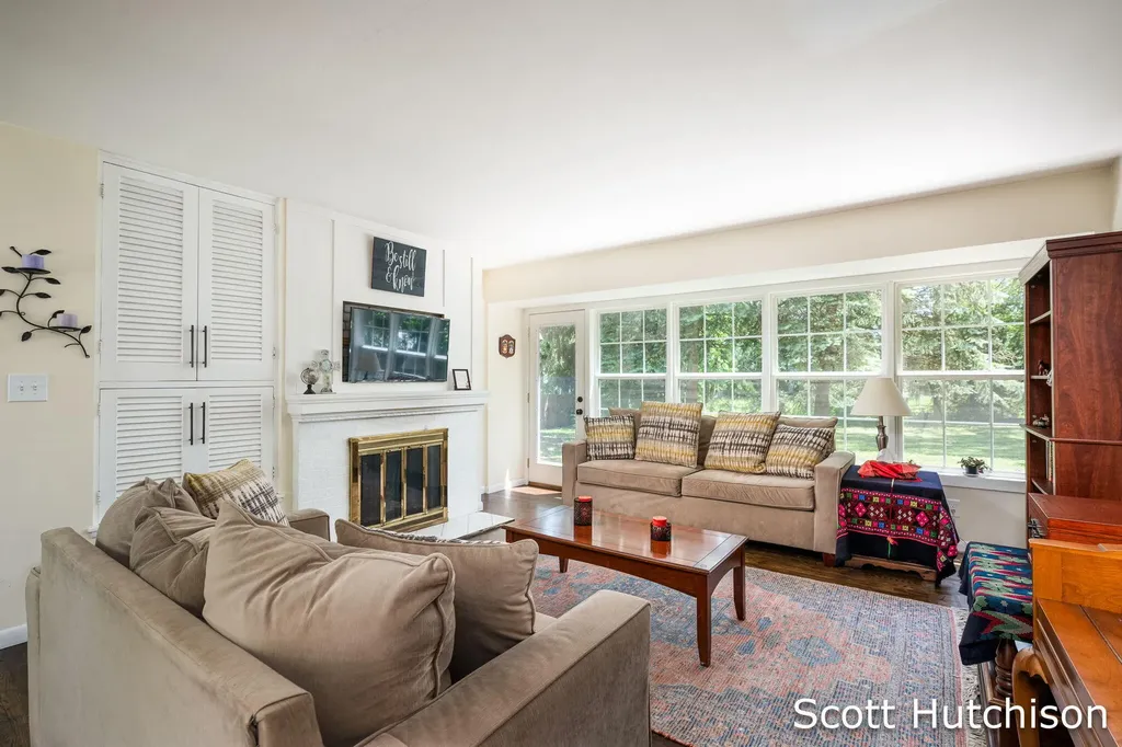 4316 Kennilworth Drive SE Grand Rapids Charter Township MI 49546