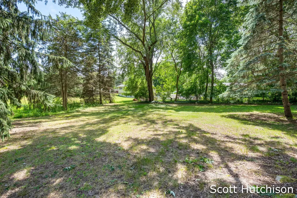 4316 Kennilworth Drive SE Grand Rapids Charter Township MI 49546