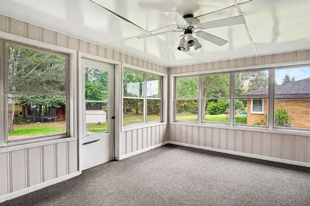 11351 Brown Avenue Allendale Charter Township MI 49401