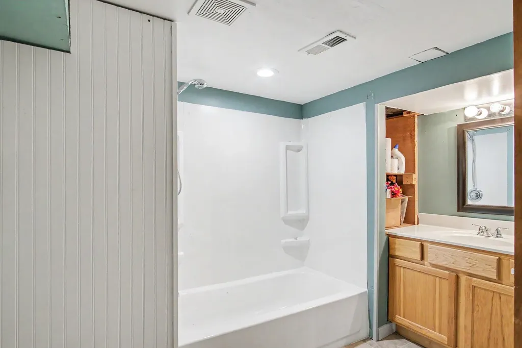 11351 Brown Avenue Allendale Charter Township MI 49401