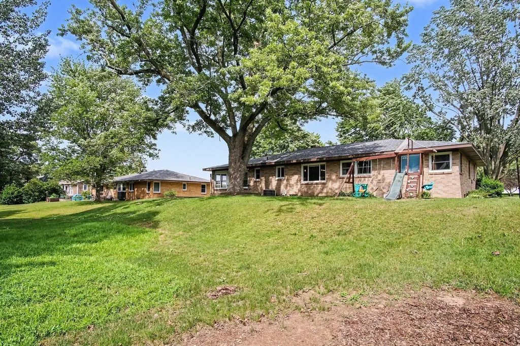 11351 Brown Avenue Allendale Charter Township MI 49401