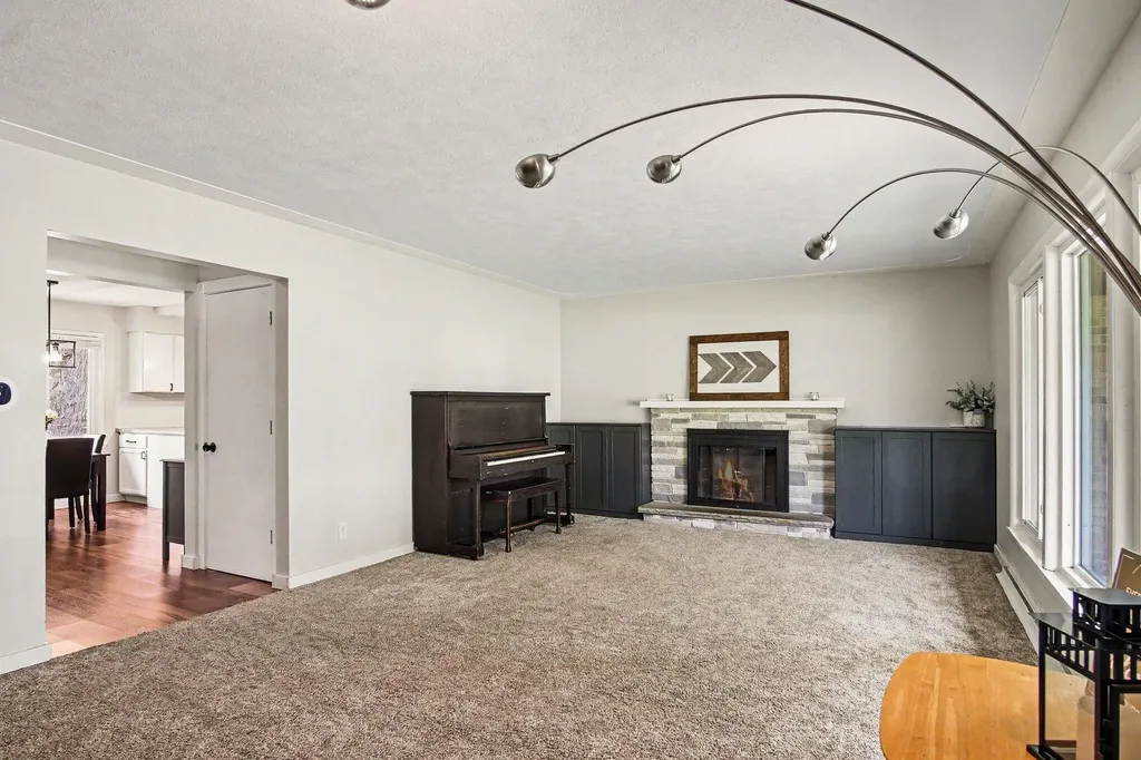 11351 Brown Avenue Allendale Charter Township MI 49401