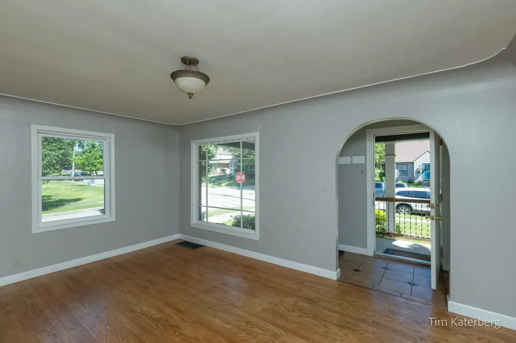 1130 Walsh Street SE Grand Rapids City MI 49507