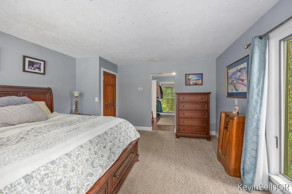 7710 Cascade Pines Drive SE Cascade Charter Township MI 49546