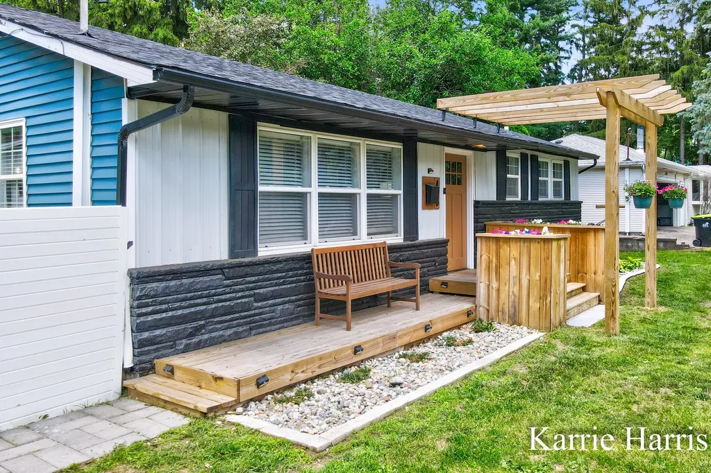 415 S Luray Street Greenville City MI 48838