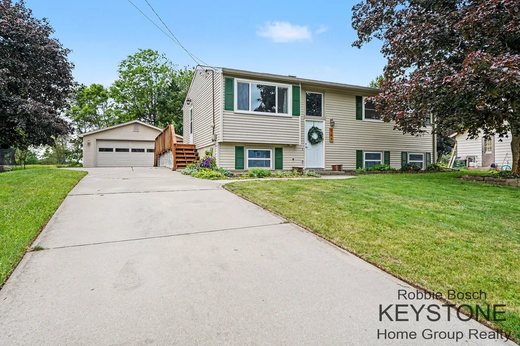 941 Greenwood Street Middleville Village MI 49333