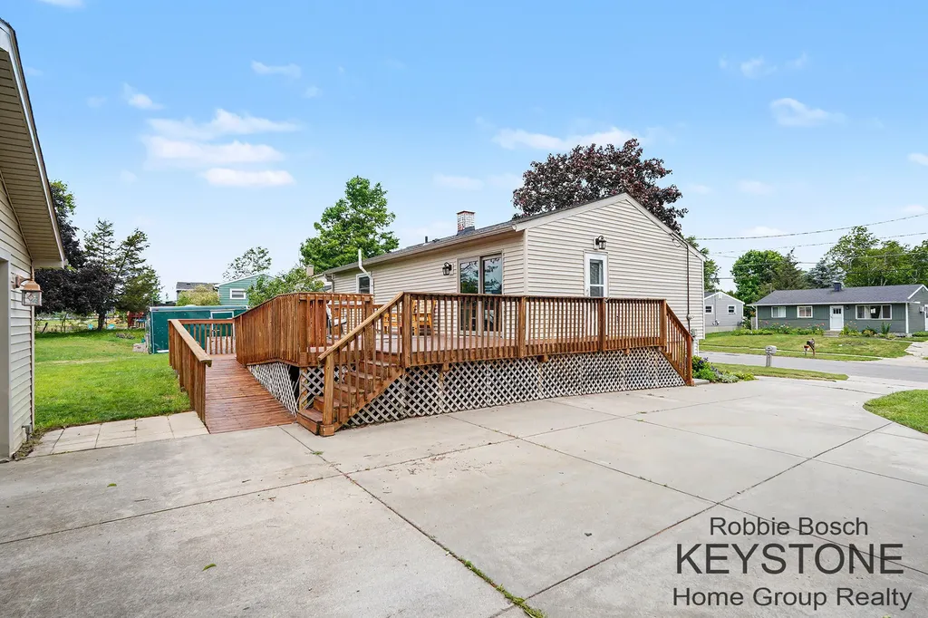 941 Greenwood Street Middleville Village MI 49333