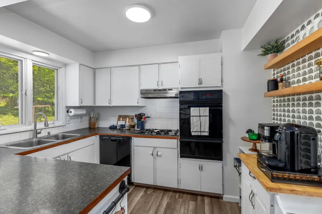 1133 Dick Avenue NW Grand Rapids City MI 49504
