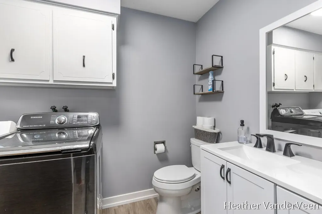 7887 Park Lane Avenue Georgetown Charter Township MI 49428