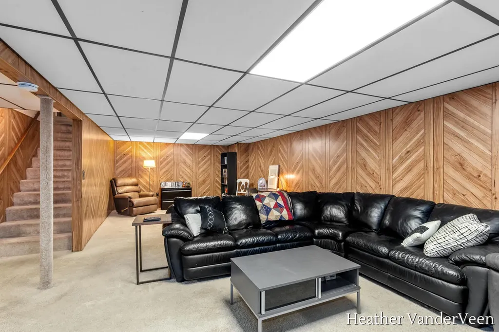 7887 Park Lane Avenue Georgetown Charter Township MI 49428