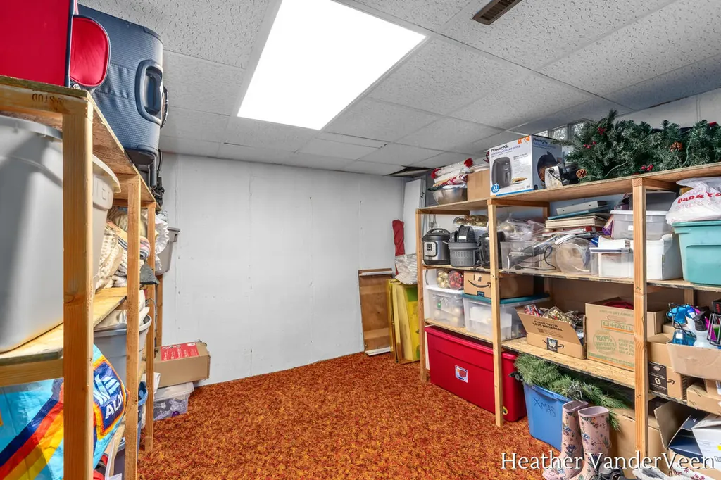 7887 Park Lane Avenue Georgetown Charter Township MI 49428