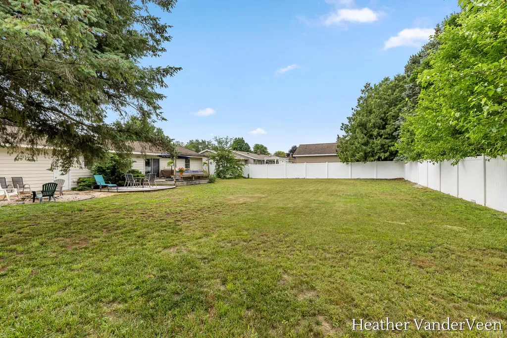 7887 Park Lane Avenue Georgetown Charter Township MI 49428