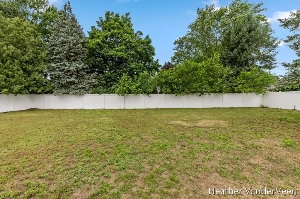 7887 Park Lane Avenue Georgetown Charter Township MI 49428