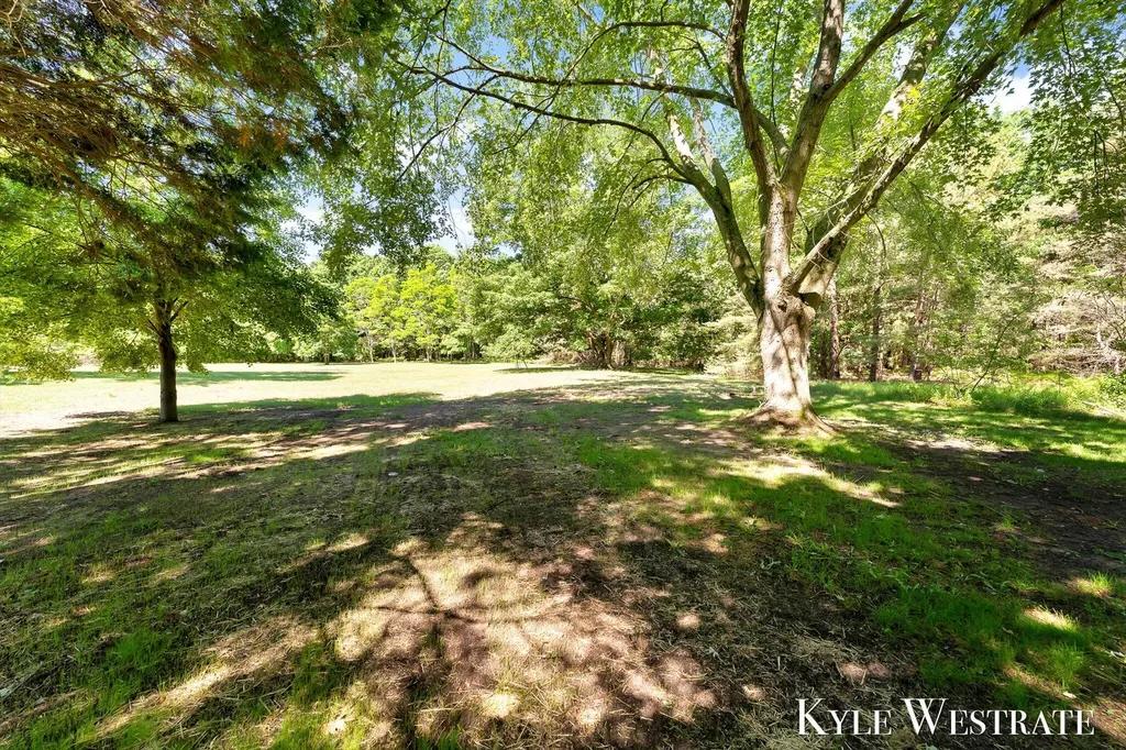 18883 168th Avenue Spring Lake Township MI 49456