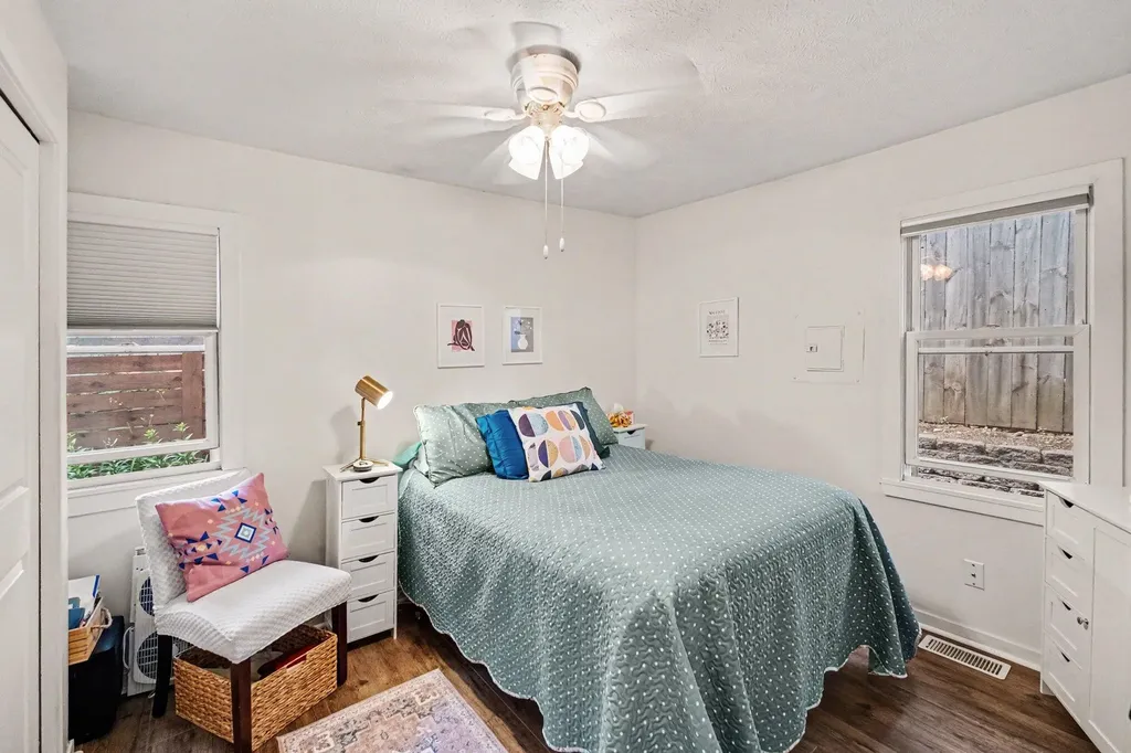 2628 Longstreet Avenue SW Wyoming City MI 49509