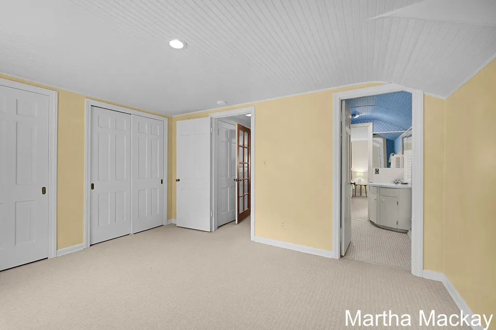 140 Krause Street NE Rockford City MI 49341