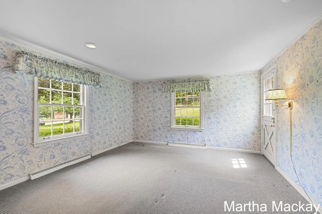 140 Krause Street NE Rockford City MI 49341