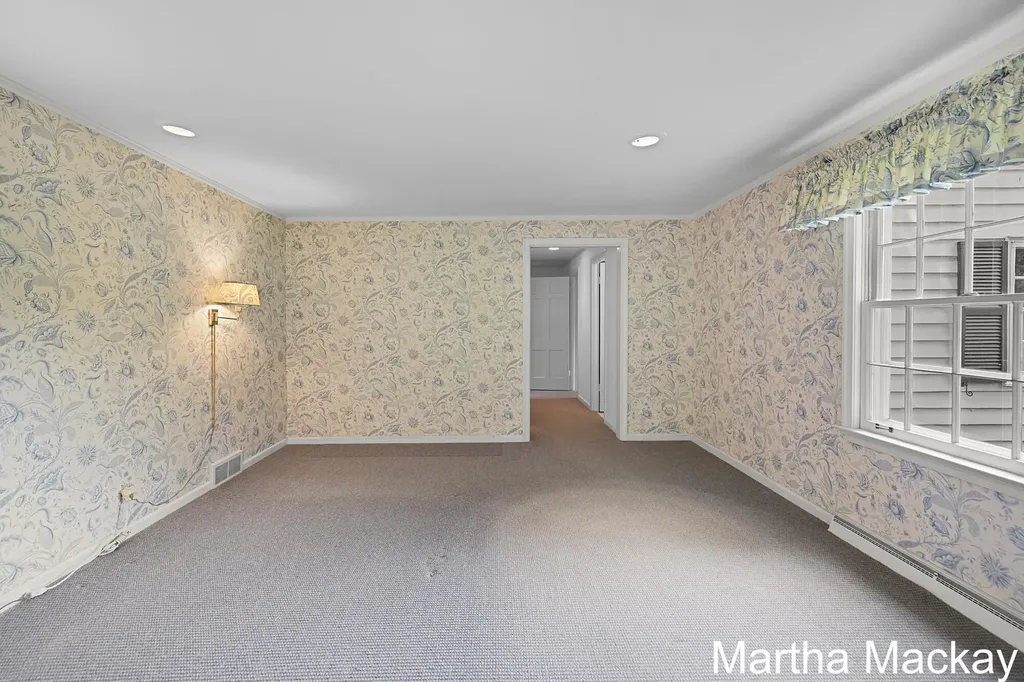 140 Krause Street NE Rockford City MI 49341