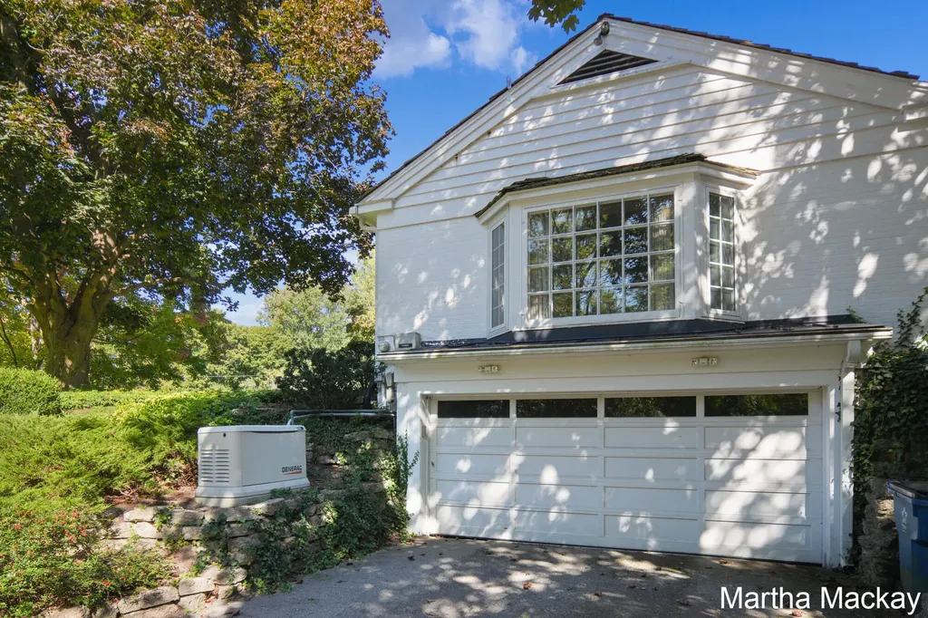 140 Krause Street NE Rockford City MI 49341