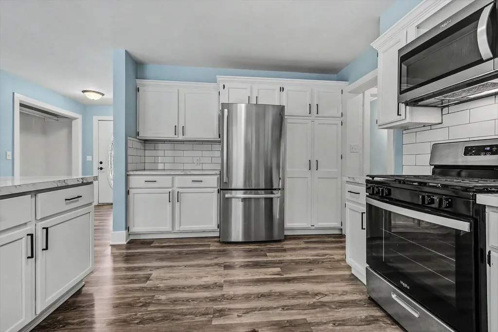 3990 S Big Spring Drive SW Grandville City MI 49418