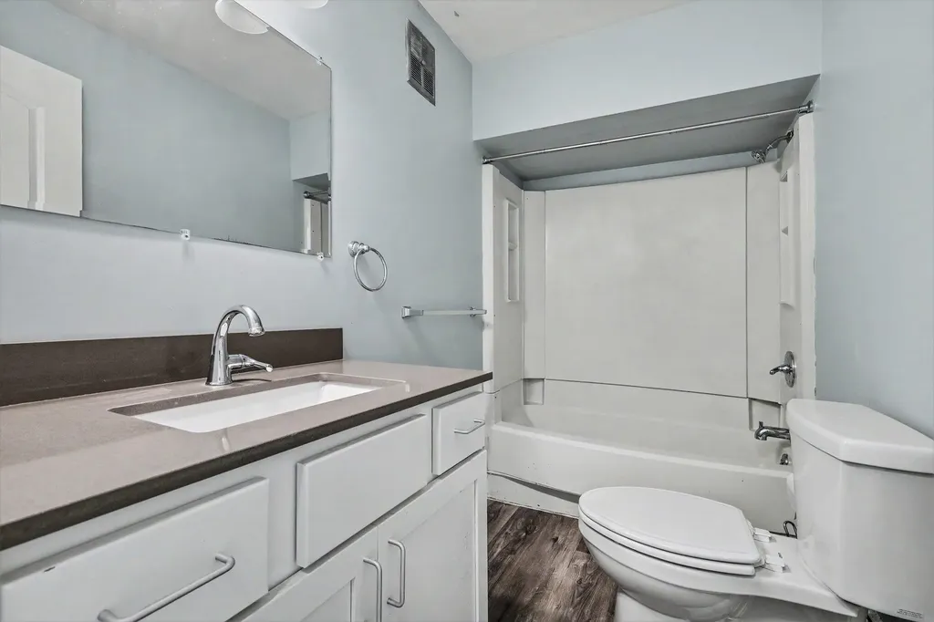 3990 S Big Spring Drive SW Grandville City MI 49418