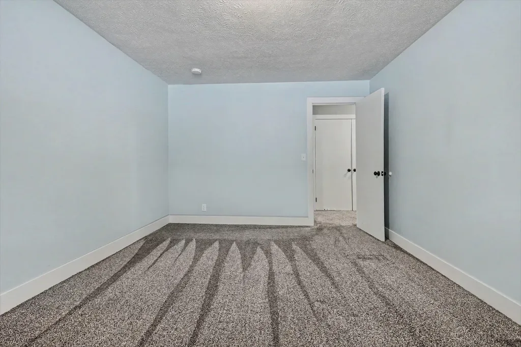 3990 S Big Spring Drive SW Grandville City MI 49418