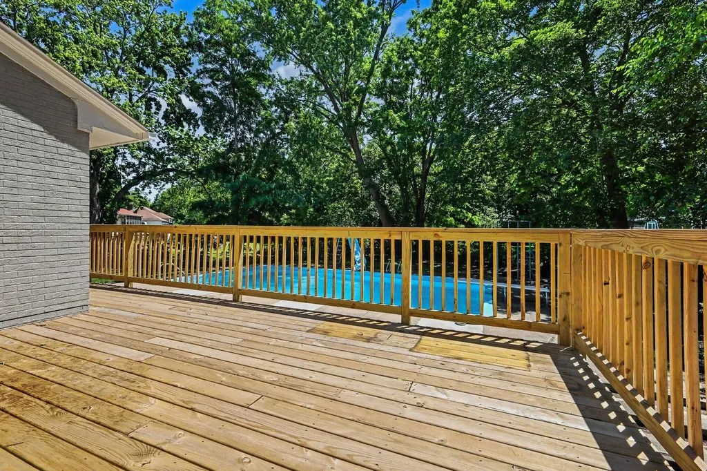 3990 S Big Spring Drive SW Grandville City MI 49418