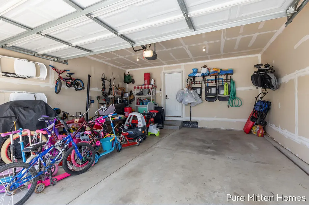 301 Wagonwheel Court NE Cedar Springs City MI 49319