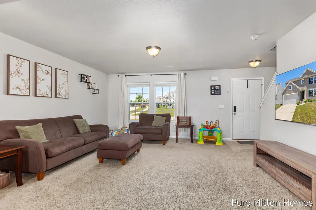 301 Wagonwheel Court NE Cedar Springs City MI 49319
