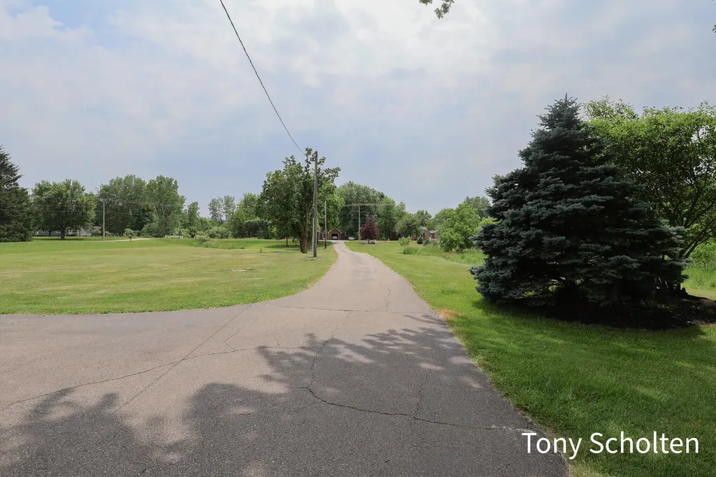1991 Riley Street Jamestown Charter Township MI 49426