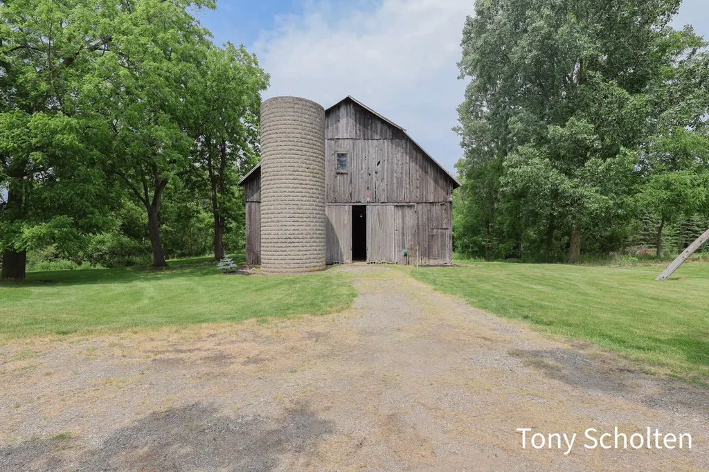 1991 Riley Street Jamestown Charter Township MI 49426
