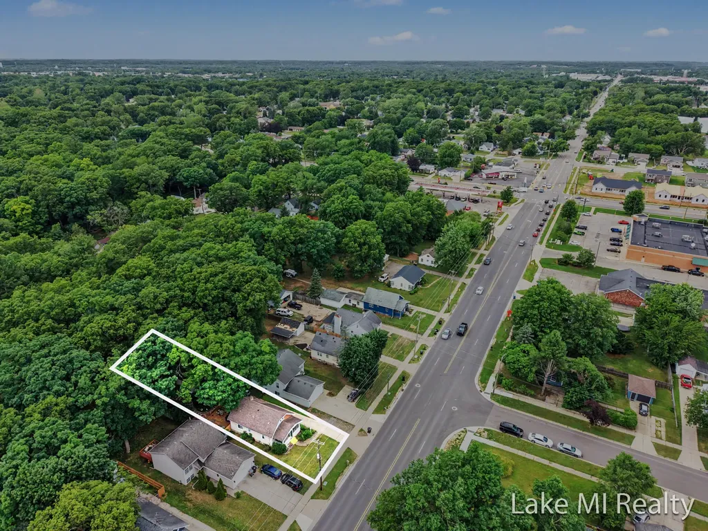 3639 Burlingame Avenue SW Wyoming City MI 49509