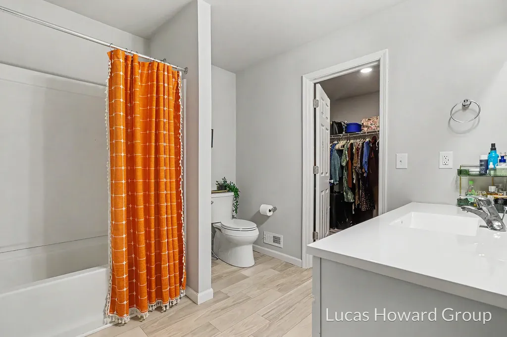 1678 Harper Grove Lane Vicksburg Village MI 49097