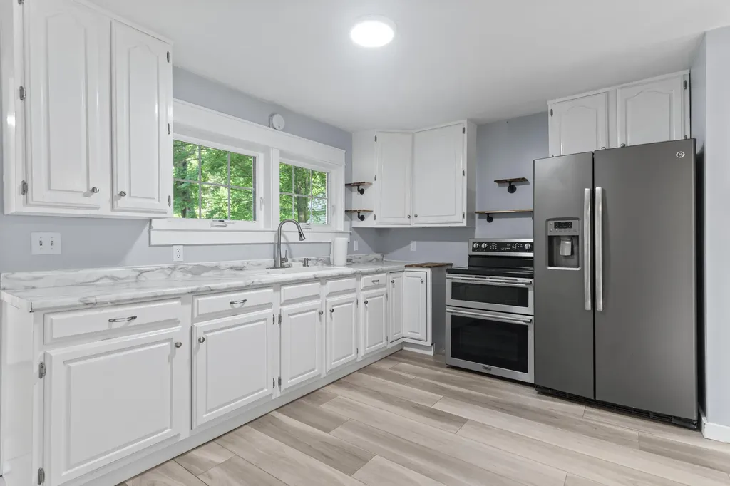 6741 Wood Road Norton Shores City MI 49444