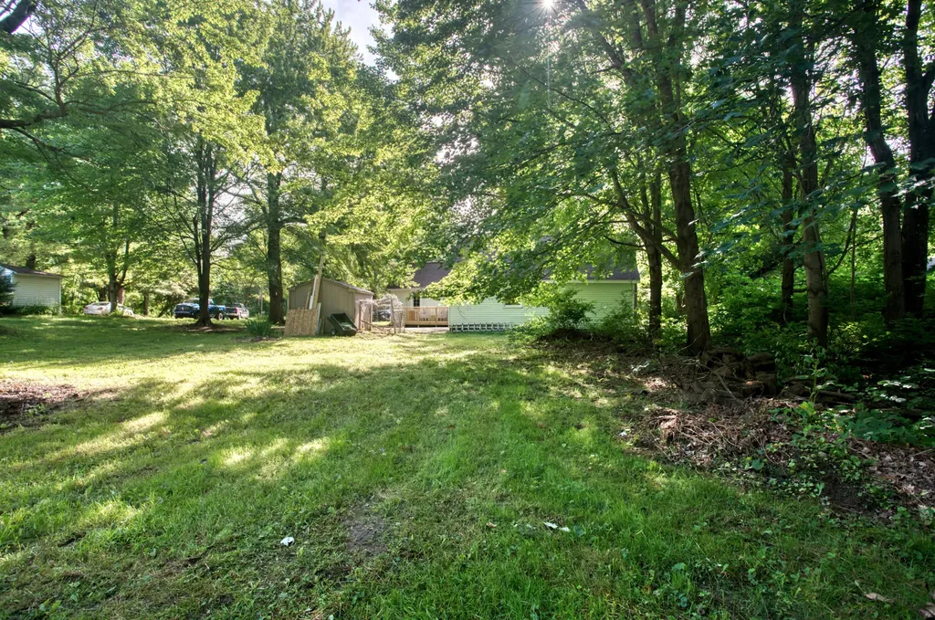 6741 Wood Road Norton Shores City MI 49444
