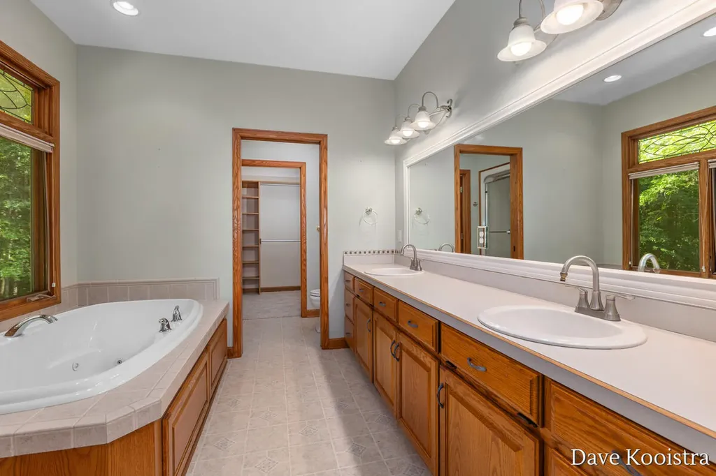 5133 Streamside Court NE Courtland Township MI 49341