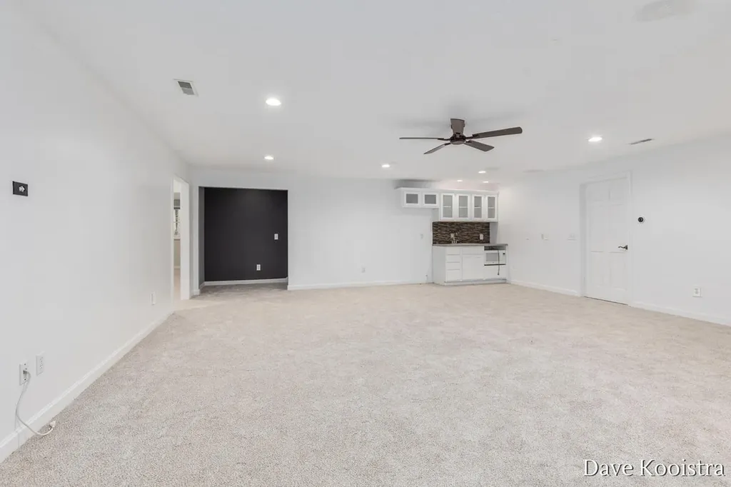 5133 Streamside Court NE Courtland Township MI 49341