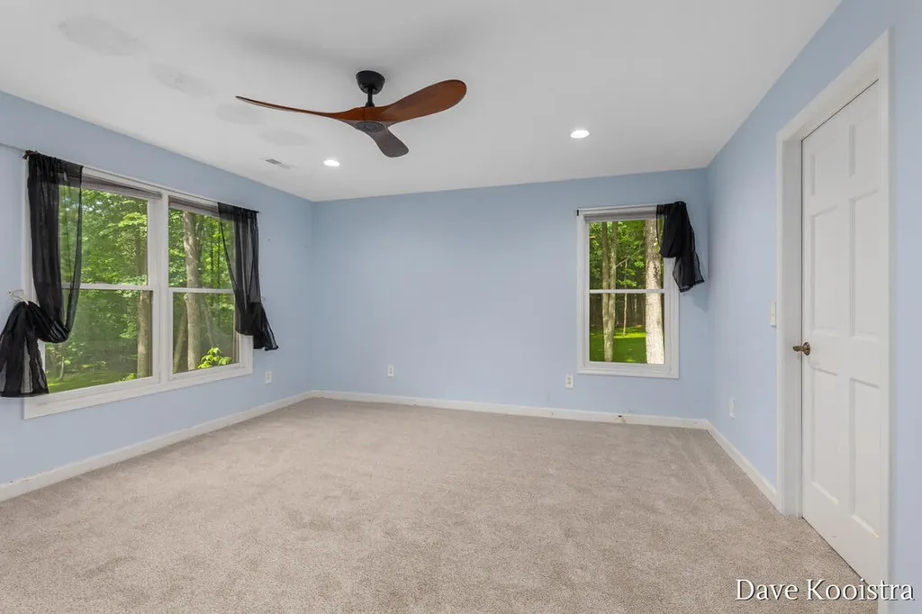 5133 Streamside Court NE Courtland Township MI 49341
