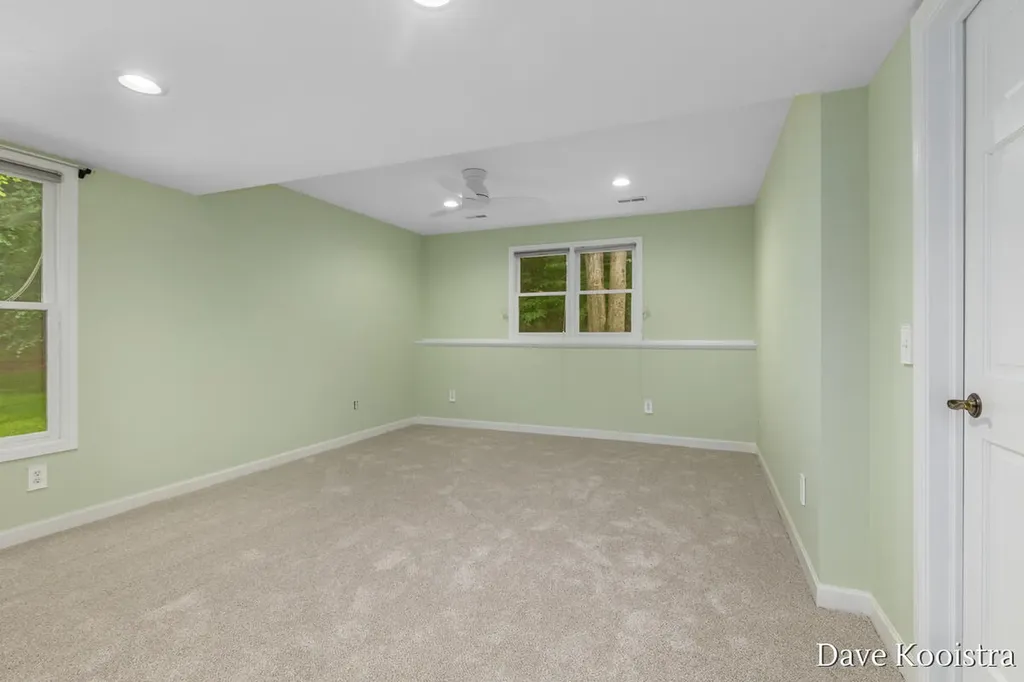 5133 Streamside Court NE Courtland Township MI 49341